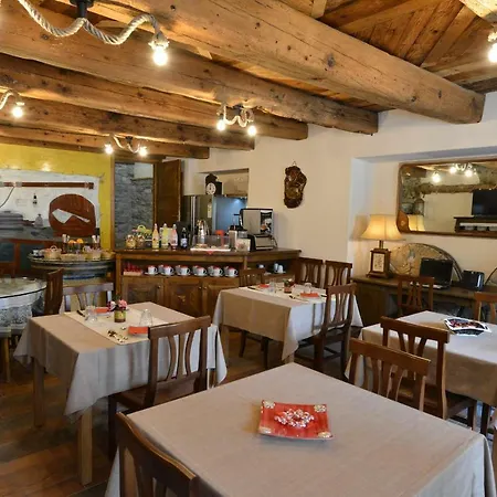 Vecchio Mulino בית הארחה